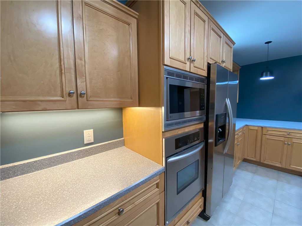 Scottdale, Pennsylvania 15683, United States, 4 Bedrooms Bedrooms, ,5 BathroomsBathrooms,Residential,Active,186723