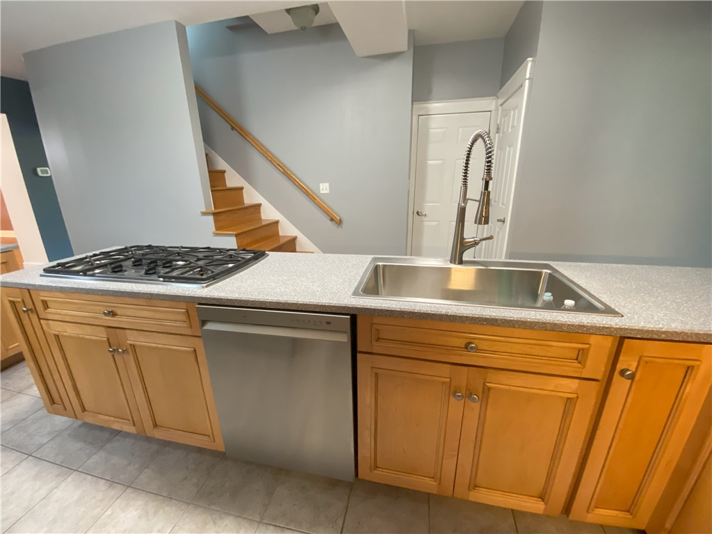 Scottdale, Pennsylvania 15683, United States, 4 Bedrooms Bedrooms, ,5 BathroomsBathrooms,Residential,Active,186723