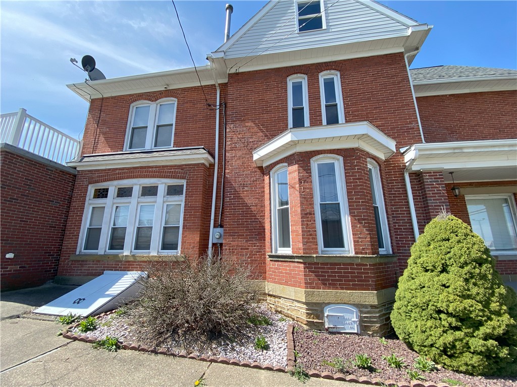 Scottdale, Pennsylvania 15683, United States, 4 Bedrooms Bedrooms, ,5 BathroomsBathrooms,Residential,Active,186723