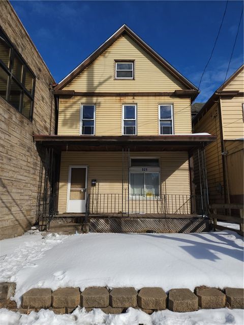 521 Bessemer Ave E Pittsburgh PA 15112