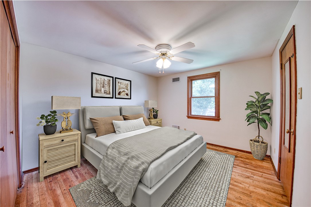 Pleasant Hills, Pennsylvania 15236, United States, 4 Bedrooms Bedrooms, ,3 BathroomsBathrooms,Residential,Active,166193