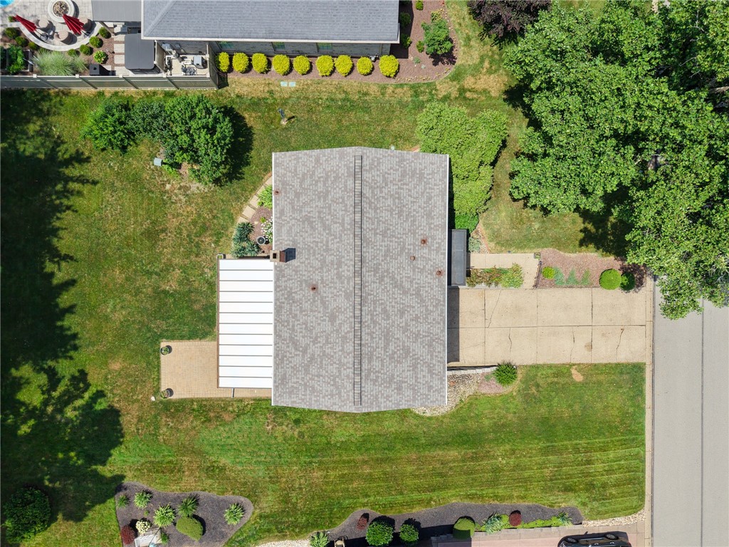 Pleasant Hills, Pennsylvania 15236, United States, 4 Bedrooms Bedrooms, ,3 BathroomsBathrooms,Residential,Active,166193