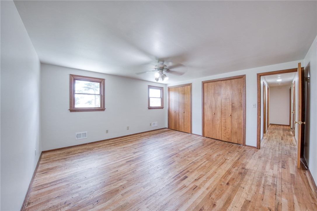 Pleasant Hills, Pennsylvania 15236, United States, 4 Bedrooms Bedrooms, ,3 BathroomsBathrooms,Residential,Active,166193