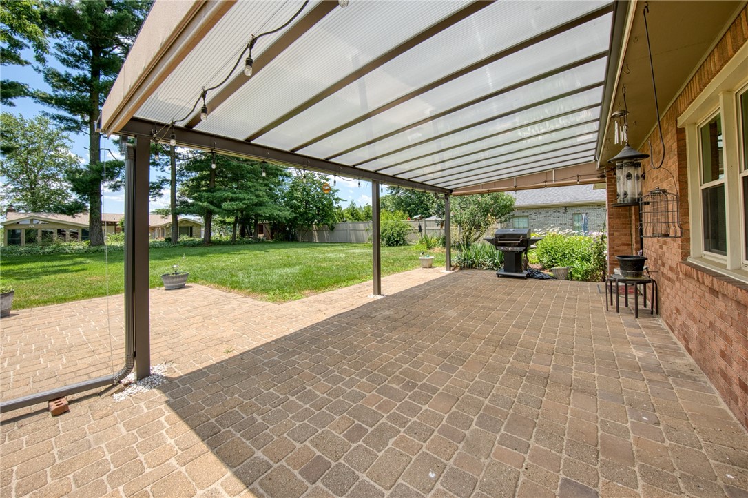 Pleasant Hills, Pennsylvania 15236, United States, 4 Bedrooms Bedrooms, ,3 BathroomsBathrooms,Residential,Active,166193