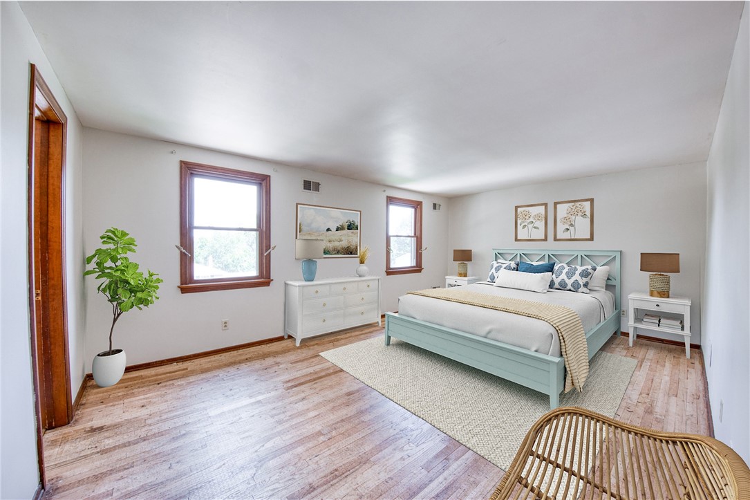 Pleasant Hills, Pennsylvania 15236, United States, 4 Bedrooms Bedrooms, ,3 BathroomsBathrooms,Residential,Active,166193