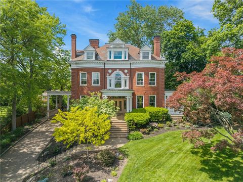5435 Dunmoyle Street Squirrel Hill PA 15217