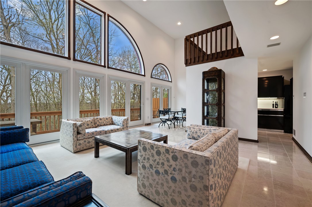 Franklin Park, Pennsylvania 15143, United States, 3 Bedrooms Bedrooms, ,3 BathroomsBathrooms,Residential,Pending,100951