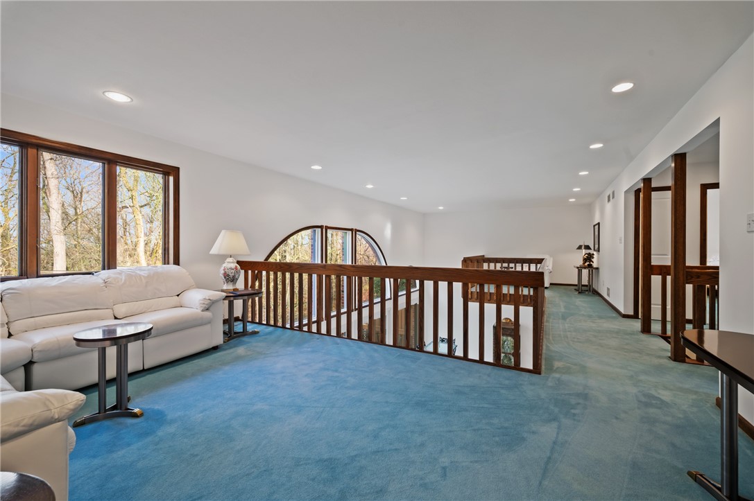 Franklin Park, Pennsylvania 15143, United States, 3 Bedrooms Bedrooms, ,3 BathroomsBathrooms,Residential,Pending,100951