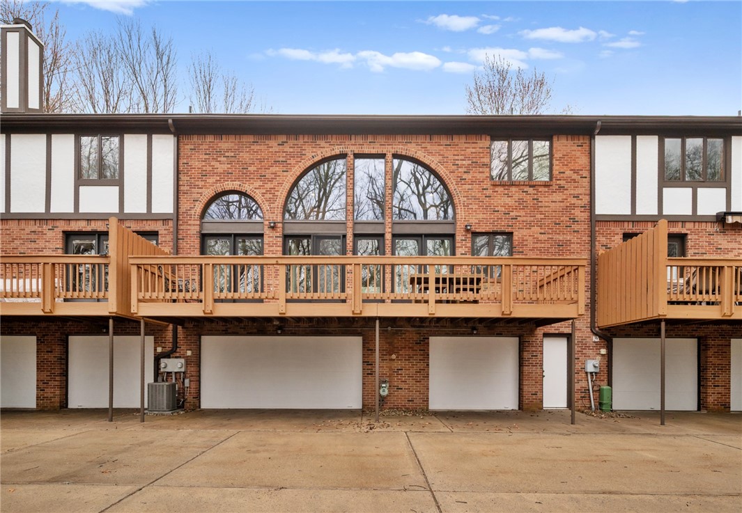 Franklin Park, Pennsylvania 15143, United States, 3 Bedrooms Bedrooms, ,3 BathroomsBathrooms,Residential,Pending,100951