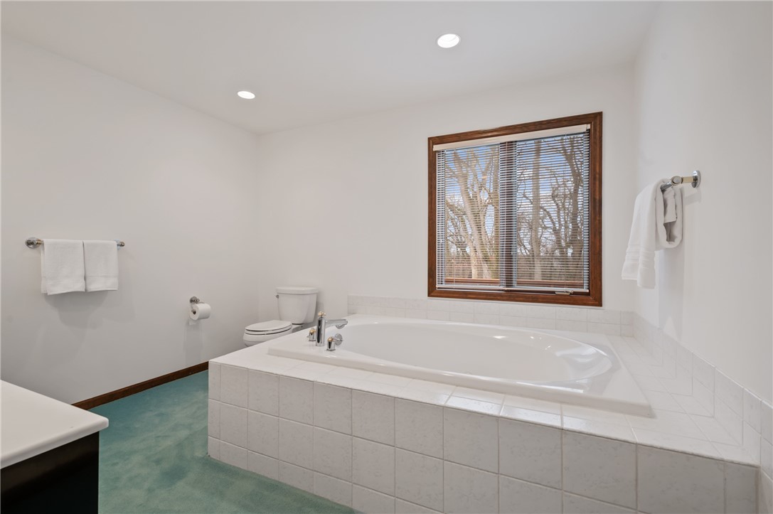 Franklin Park, Pennsylvania 15143, United States, 3 Bedrooms Bedrooms, ,3 BathroomsBathrooms,Residential,Pending,100951