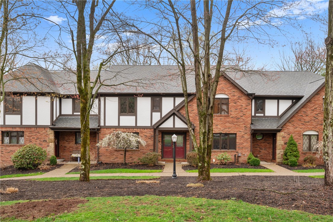 Franklin Park, Pennsylvania 15143, United States, 3 Bedrooms Bedrooms, ,3 BathroomsBathrooms,Residential,Pending,100951 Franklin Park, Pennsylvania 15143, United States, 3 Bedrooms Bedrooms, ,3 BathroomsBathrooms,Residential,Pending,100951