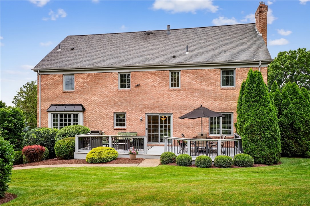 Upper St. Clair, Pennsylvania 15241, United States, 4 Bedrooms Bedrooms, ,3 BathroomsBathrooms,Residential,Pending,155013