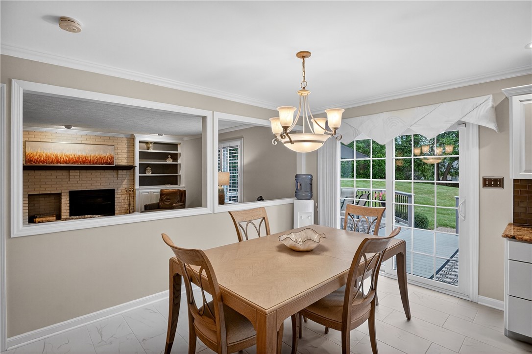 Upper St. Clair, Pennsylvania 15241, United States, 4 Bedrooms Bedrooms, ,3 BathroomsBathrooms,Residential,Pending,155013