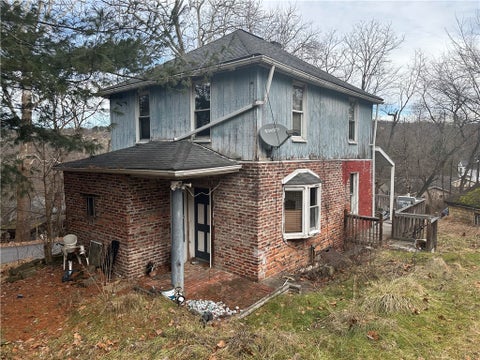 Homes For Sale - 866 Florence St St<br/> Luzerne Twp, PA 15450
