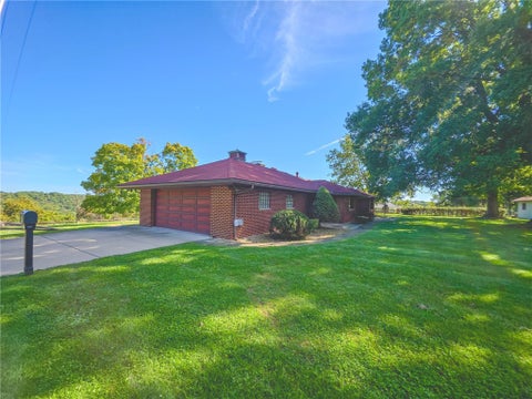 Photo for 248 Wallrose Heights Rd