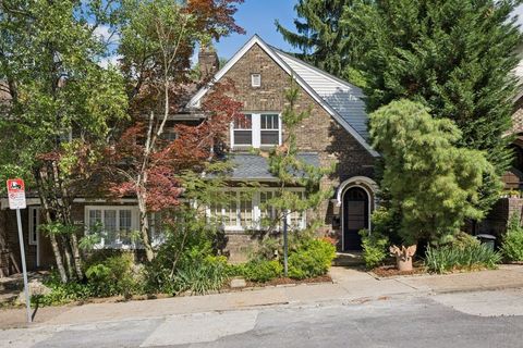Photo for 1247 Murdoch Road