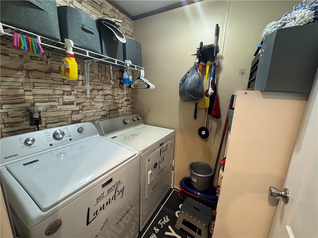 White Twp, Pennsylvania 15701, United States, 3 Bedrooms Bedrooms, ,2 BathroomsBathrooms,Residential,Active,204375