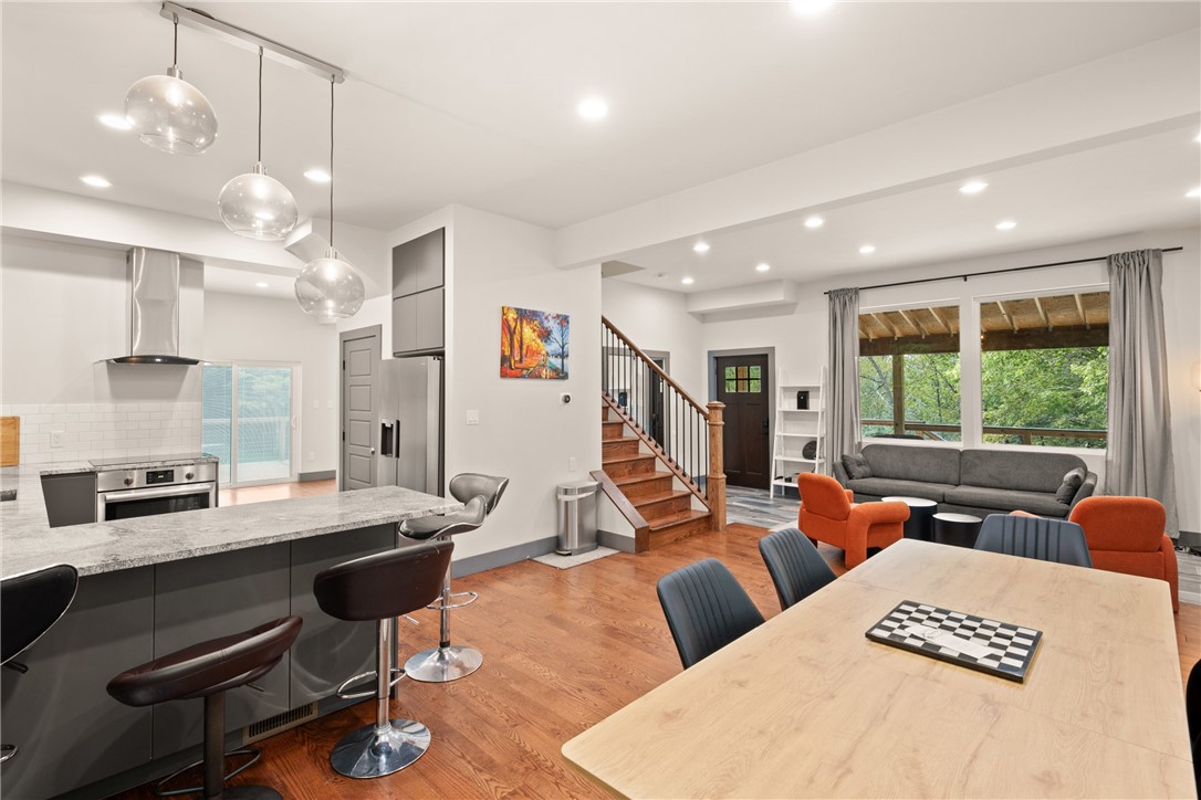 Upper Turkeyfoot Twp, Pennsylvania 15551, United States, 4 Bedrooms Bedrooms, ,3 BathroomsBathrooms,Residential,Active,202179