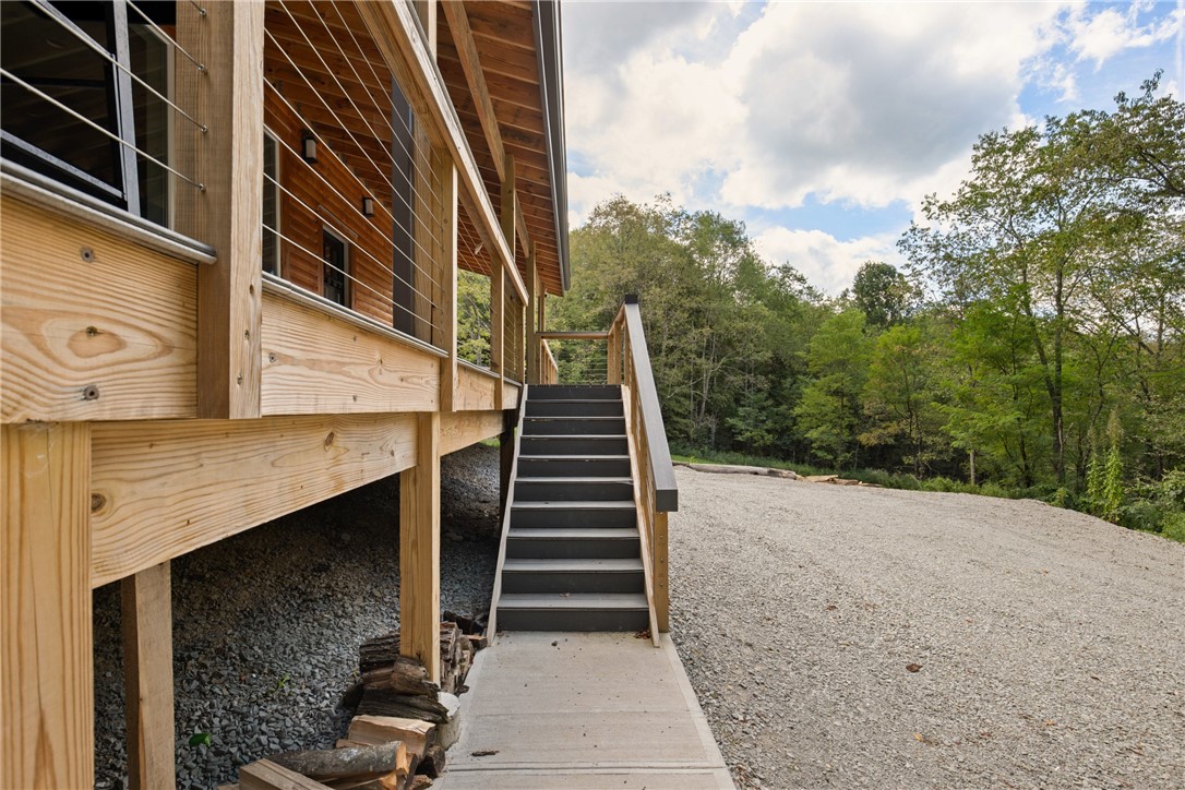 Upper Turkeyfoot Twp, Pennsylvania 15551, United States, 4 Bedrooms Bedrooms, ,3 BathroomsBathrooms,Residential,Active,202179