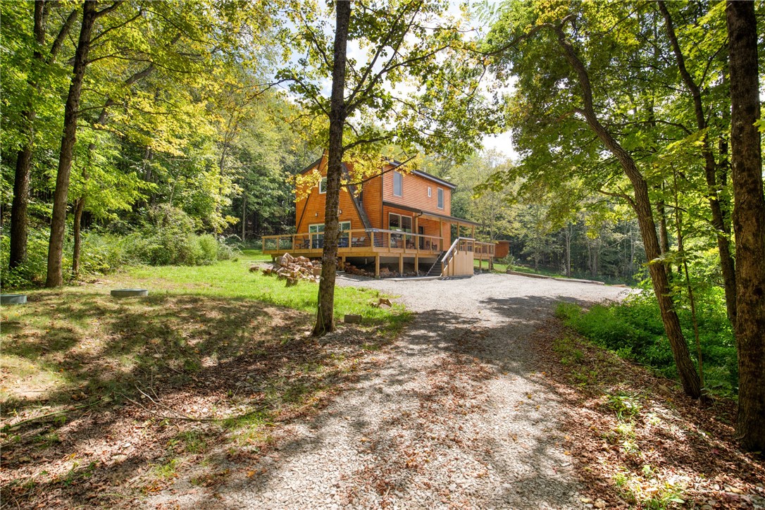 Upper Turkeyfoot Twp, Pennsylvania 15551, United States, 4 Bedrooms Bedrooms, ,3 BathroomsBathrooms,Residential,Active,202179