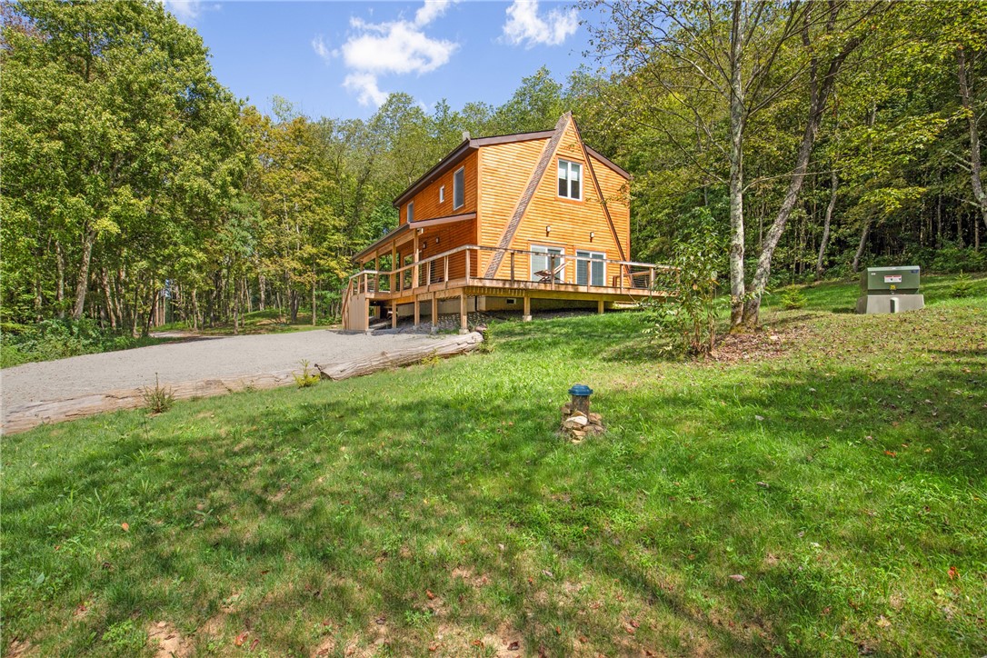 Upper Turkeyfoot Twp, Pennsylvania 15551, United States, 4 Bedrooms Bedrooms, ,3 BathroomsBathrooms,Residential,Active,202179