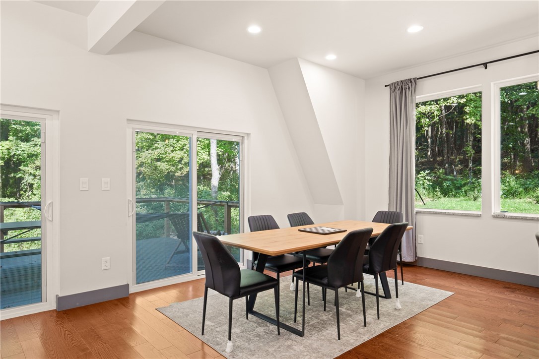 Upper Turkeyfoot Twp, Pennsylvania 15551, United States, 4 Bedrooms Bedrooms, ,3 BathroomsBathrooms,Residential,Active,202179