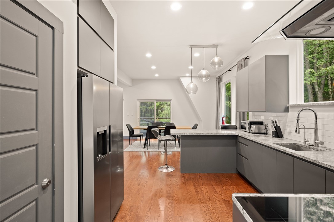 Upper Turkeyfoot Twp, Pennsylvania 15551, United States, 4 Bedrooms Bedrooms, ,3 BathroomsBathrooms,Residential,Active,202179