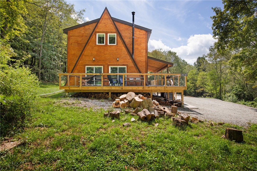 Upper Turkeyfoot Twp, Pennsylvania 15551, United States, 4 Bedrooms Bedrooms, ,3 BathroomsBathrooms,Residential,Active,202179