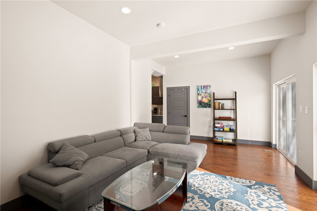 Upper Turkeyfoot Twp, Pennsylvania 15551, United States, 4 Bedrooms Bedrooms, ,3 BathroomsBathrooms,Residential,Active,202179