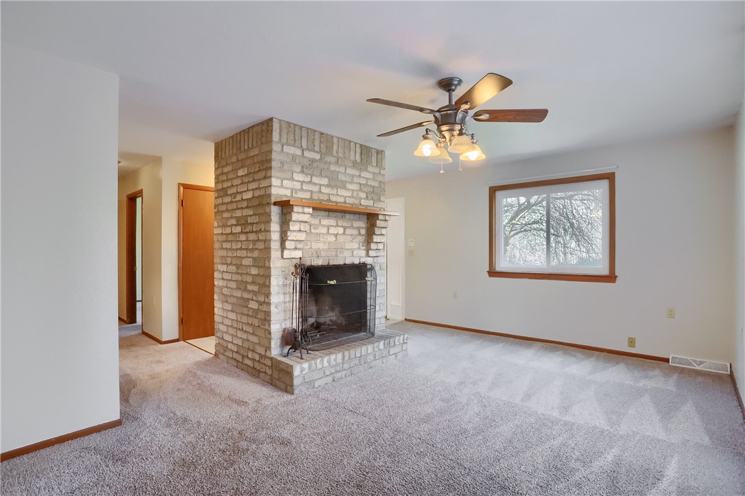 160 Wallace Drive Dr, Monroeville, Pennsylvania image 41