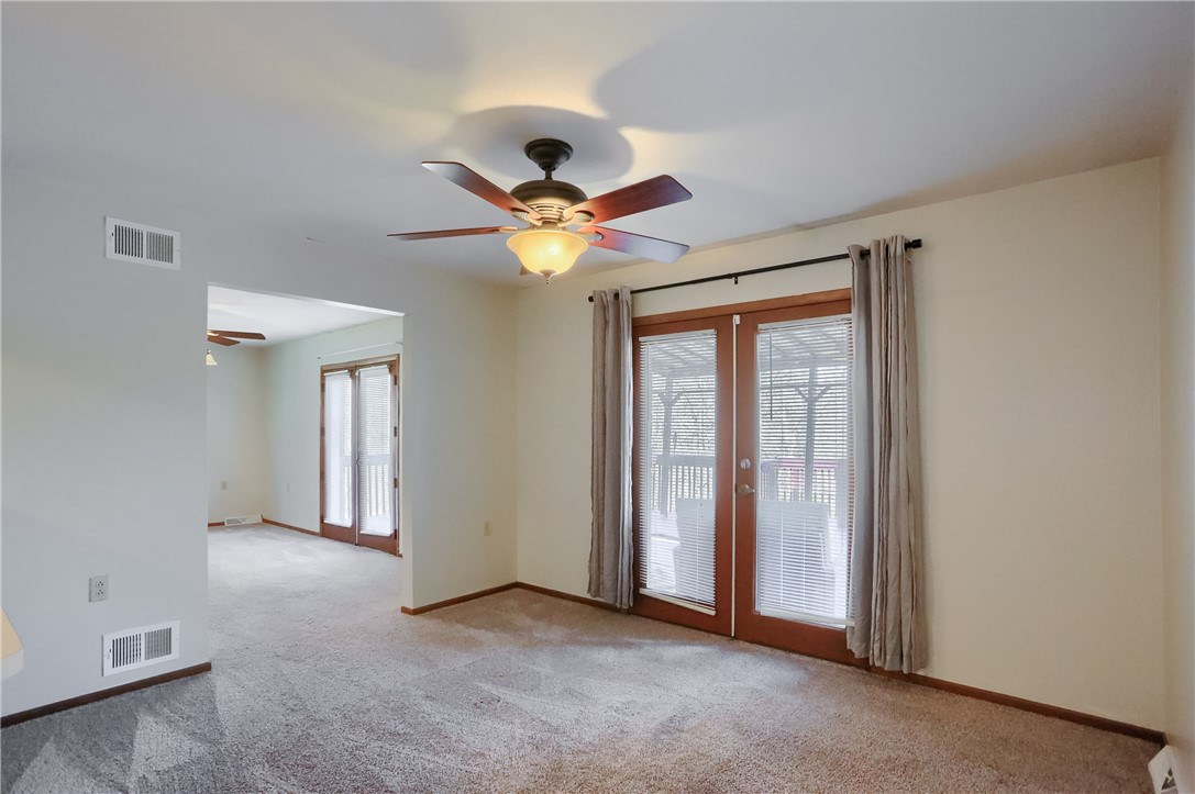 160 Wallace Drive Dr, Monroeville, Pennsylvania image 38