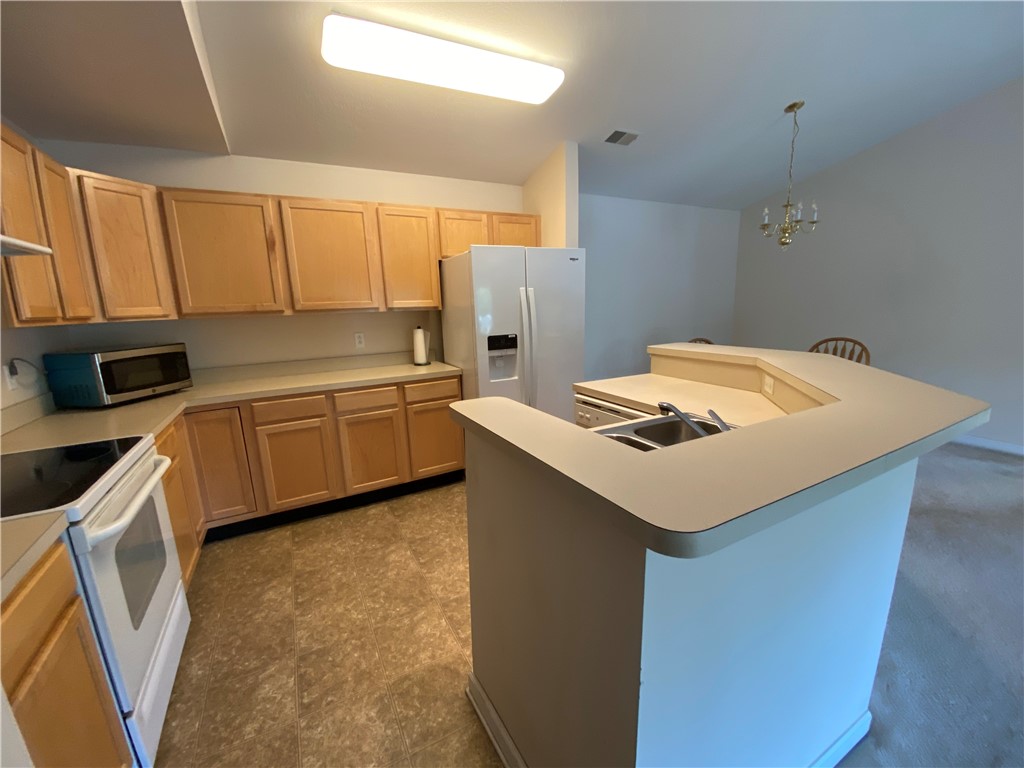 350 Hidden Ridge Court Ct #302, South Park, Pennsylvania image 14