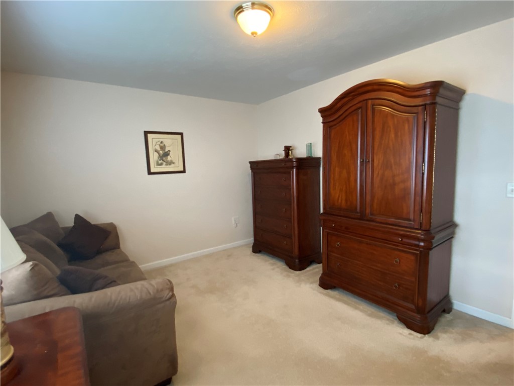 350 Hidden Ridge Court Ct #302, South Park, Pennsylvania image 28