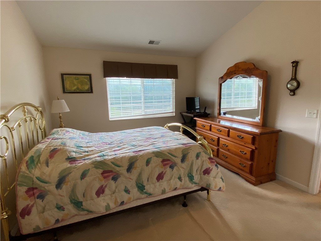 350 Hidden Ridge Court Ct #302, South Park, Pennsylvania image 24