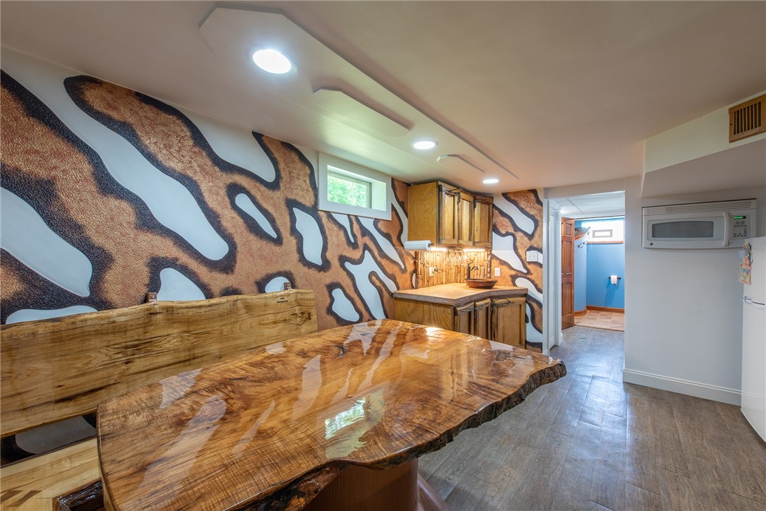 Kiskiminetas Twp, Pennsylvania 15686, United States, 3 Bedrooms Bedrooms, ,3 BathroomsBathrooms,Residential,Pending,145929