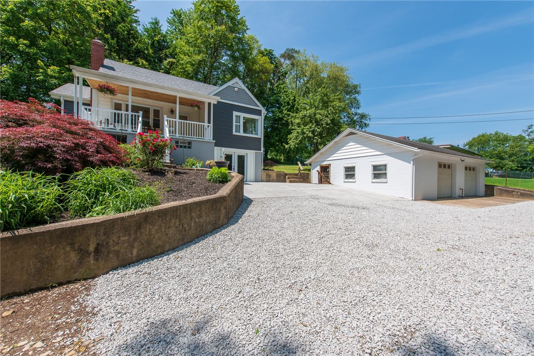 Kiskiminetas Twp, Pennsylvania 15686, United States, 3 Bedrooms Bedrooms, ,3 BathroomsBathrooms,Residential,Pending,145929