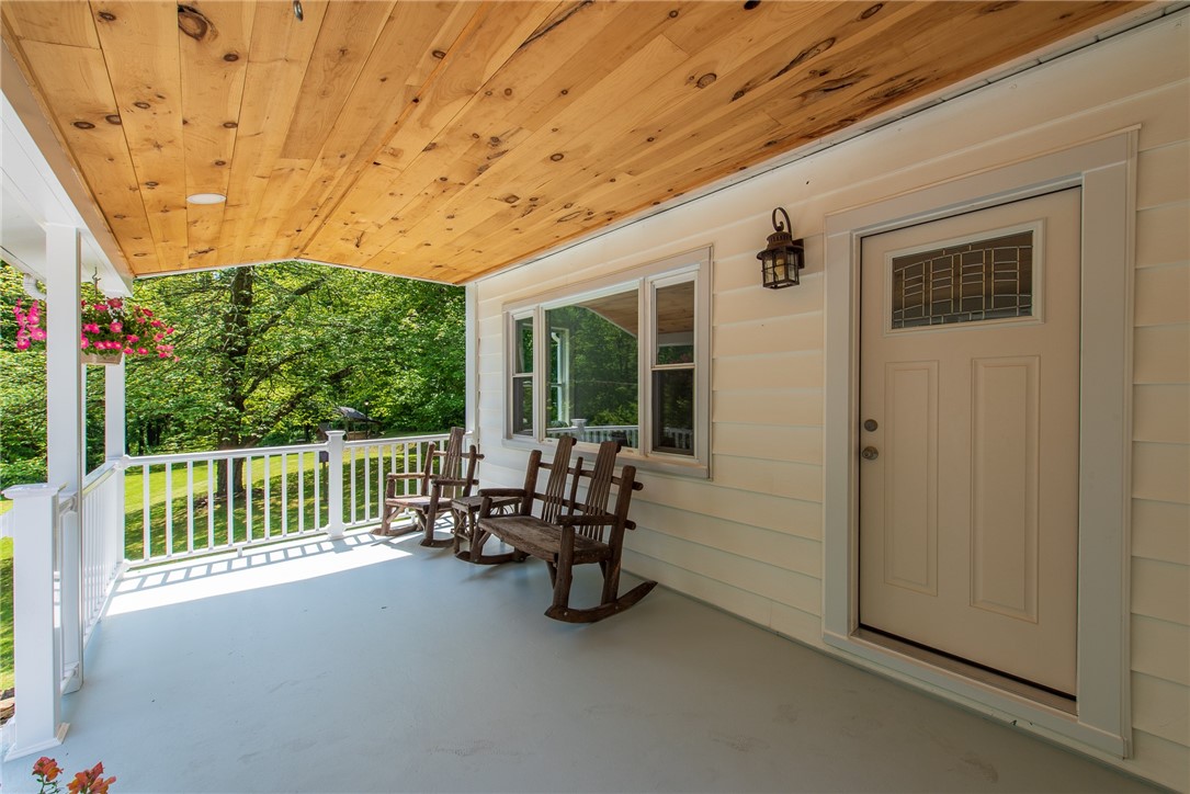 Kiskiminetas Twp, Pennsylvania 15686, United States, 3 Bedrooms Bedrooms, ,3 BathroomsBathrooms,Residential,Pending,145929