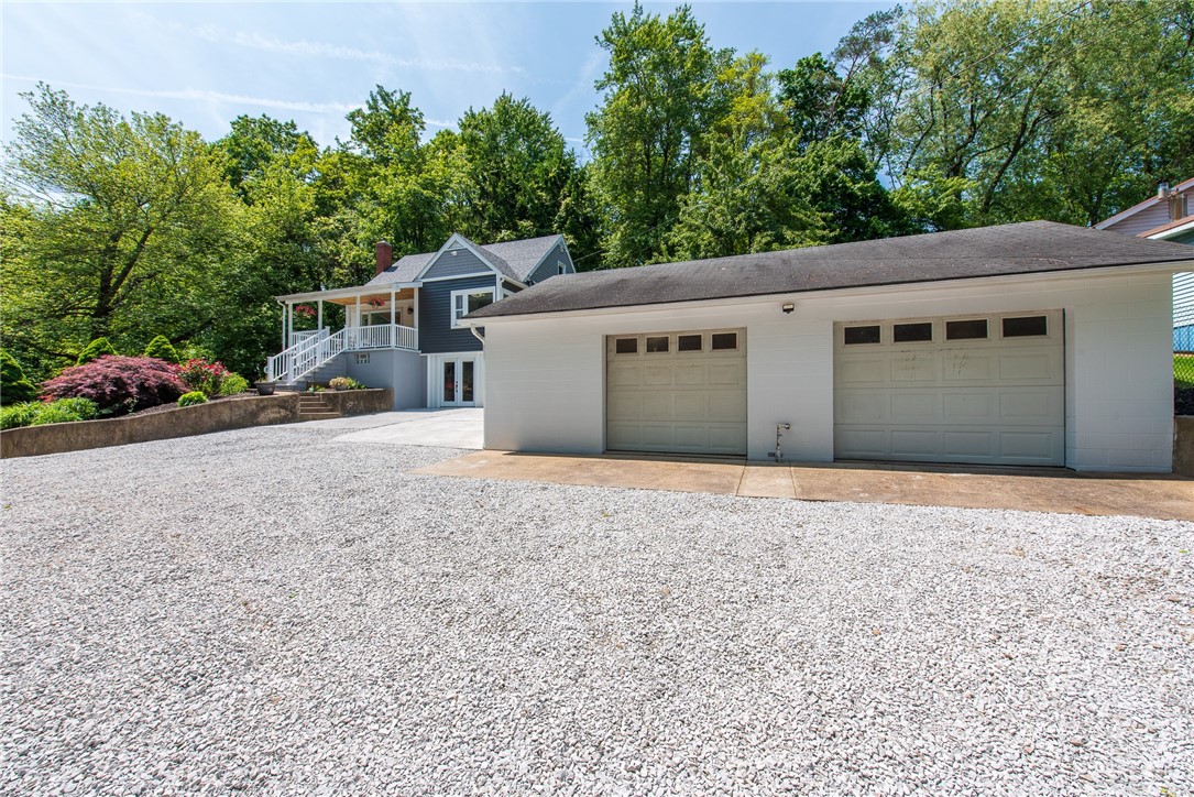 Kiskiminetas Twp, Pennsylvania 15686, United States, 3 Bedrooms Bedrooms, ,3 BathroomsBathrooms,Residential,Pending,145929