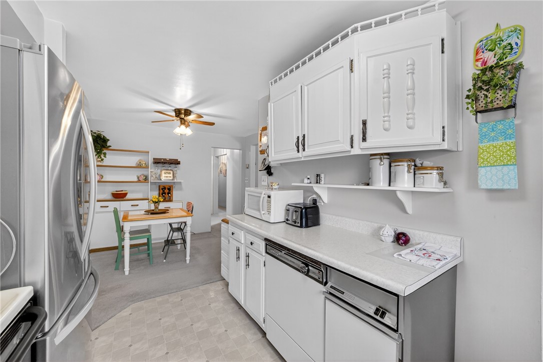 Delmont, Pennsylvania 15626, United States, 3 Bedrooms Bedrooms, ,3 BathroomsBathrooms,Residential,Active,159008