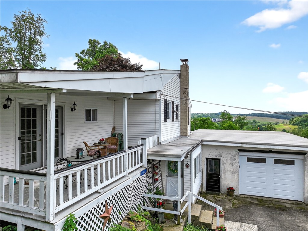 Delmont, Pennsylvania 15626, United States, 3 Bedrooms Bedrooms, ,3 BathroomsBathrooms,Residential,Active,159008