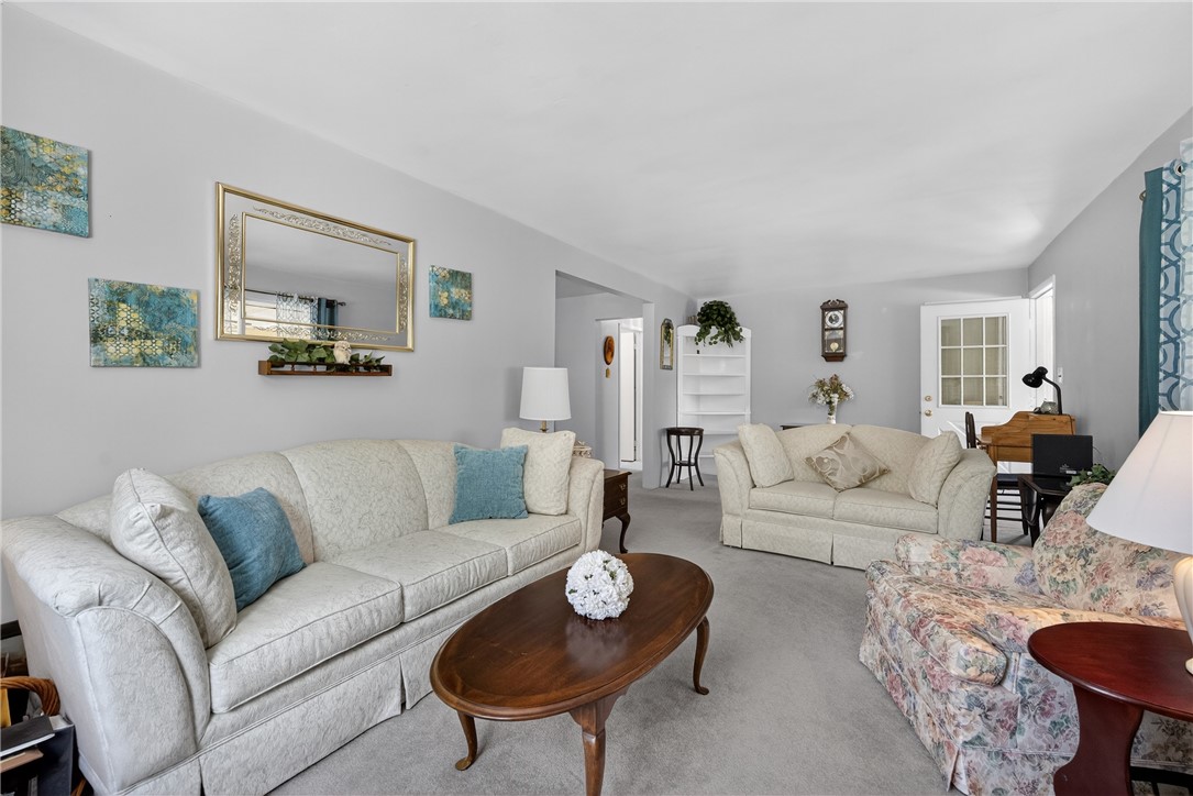 Delmont, Pennsylvania 15626, United States, 3 Bedrooms Bedrooms, ,3 BathroomsBathrooms,Residential,Active,159008