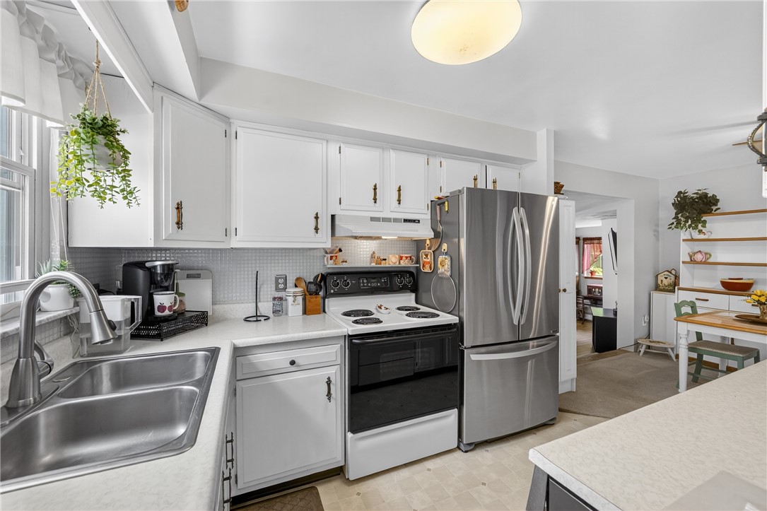 Delmont, Pennsylvania 15626, United States, 3 Bedrooms Bedrooms, ,3 BathroomsBathrooms,Residential,Active,159008