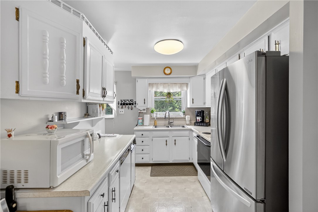 Delmont, Pennsylvania 15626, United States, 3 Bedrooms Bedrooms, ,3 BathroomsBathrooms,Residential,Active,159008