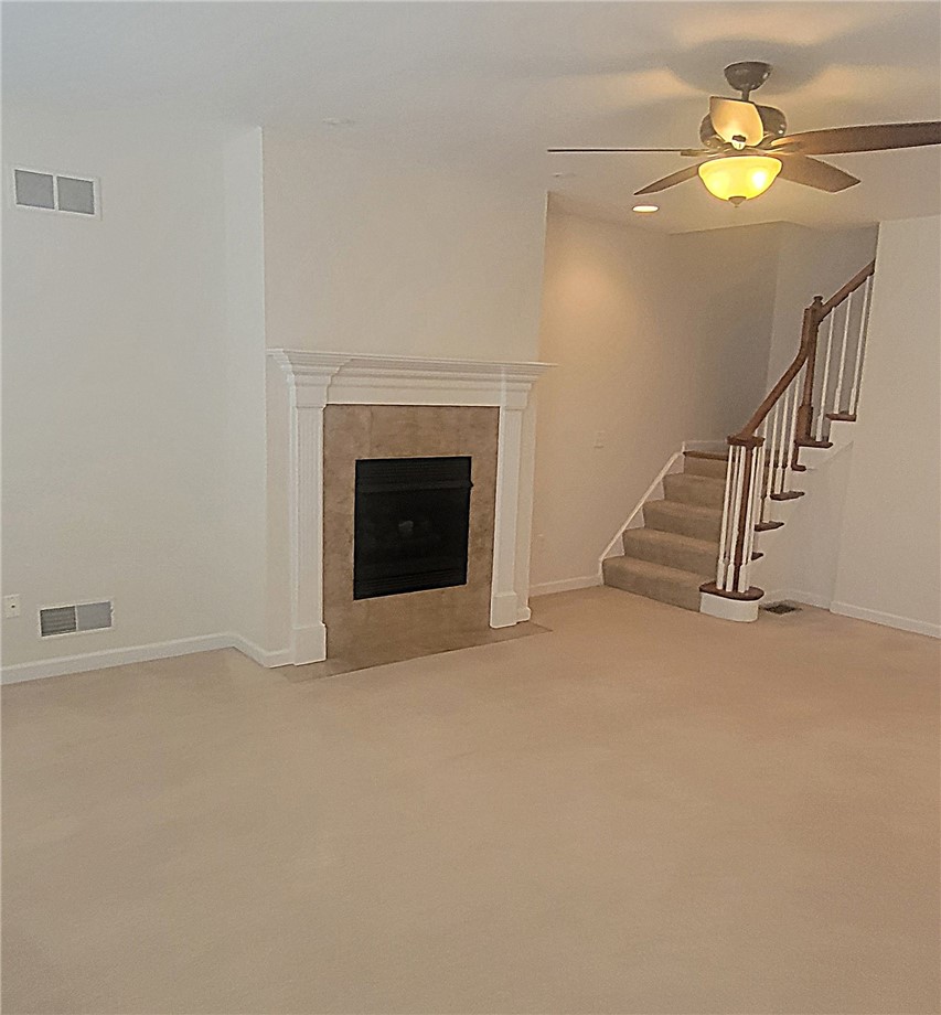 523 E Vanderbilt Drive