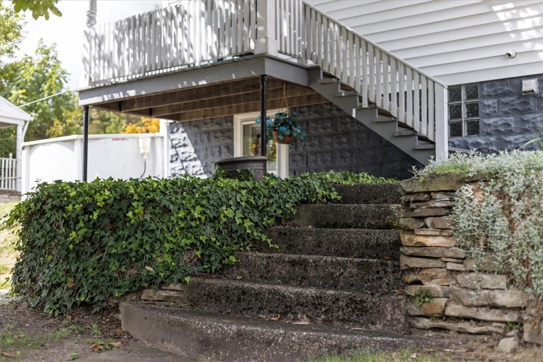 Lincoln Place, Pennsylvania 15207, United States, 3 Bedrooms Bedrooms, ,2 BathroomsBathrooms,Residential,Contingent,48230