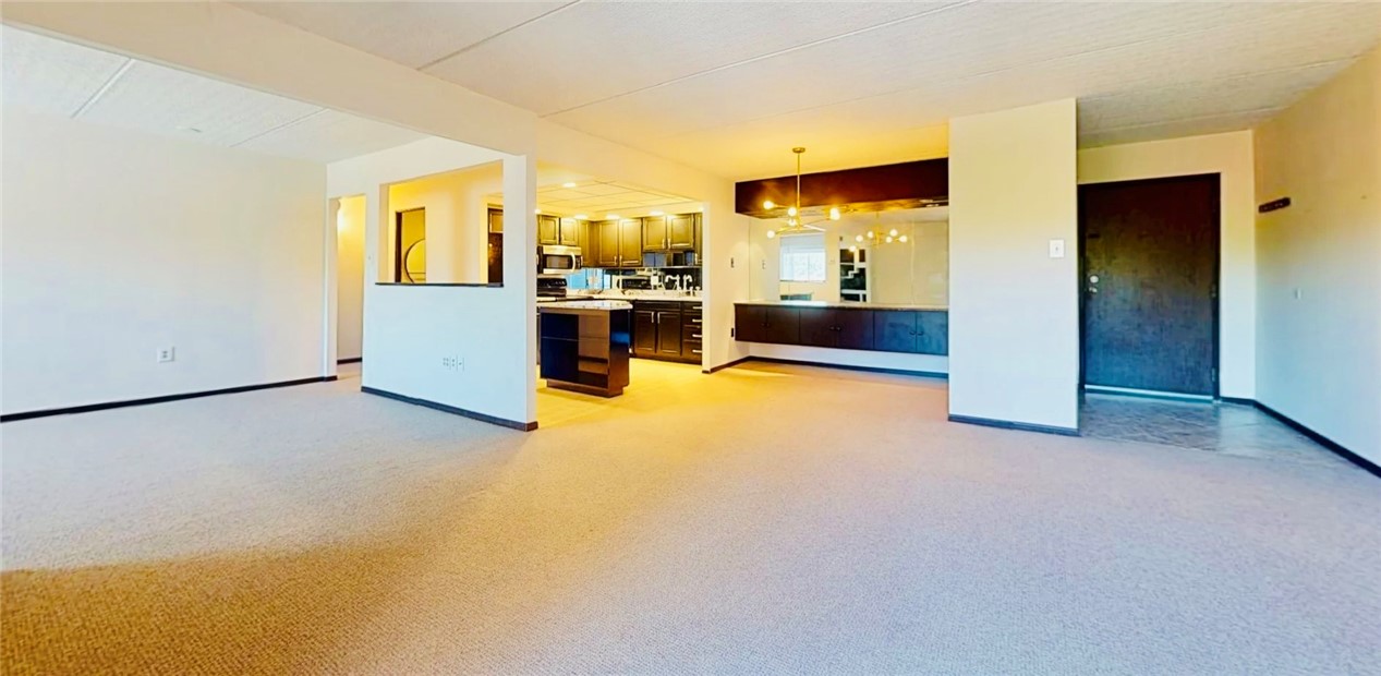 5600 Munhall 403