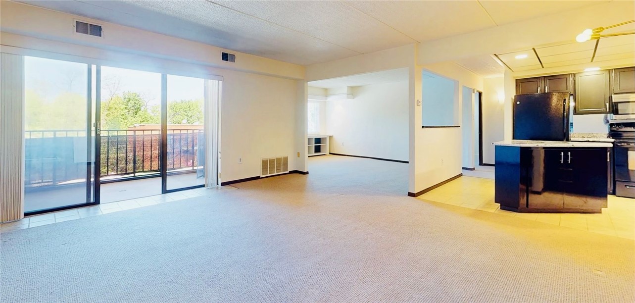 5600 Munhall 403