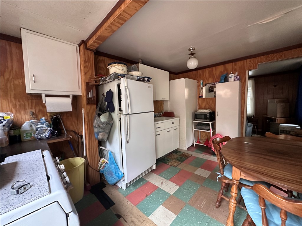 177 West Maple Lane
