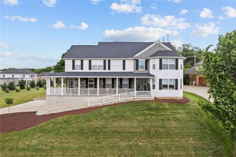 Photo of 603 Oak Tree Ct, Bridgeville, PA 15017 (MLS # 1759766)