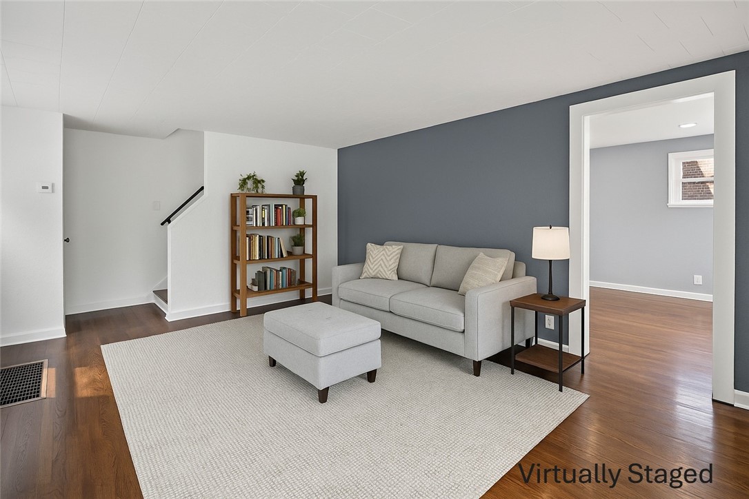 502 Weyman Rd